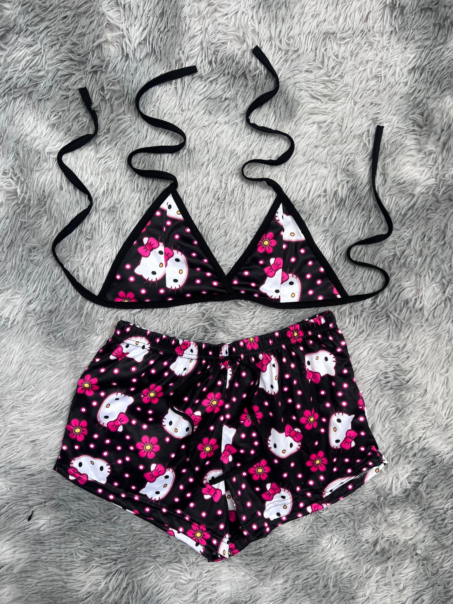 Hello Kitty Dots And Flowers Background Black Brush Matching Top & Short - Fundies
