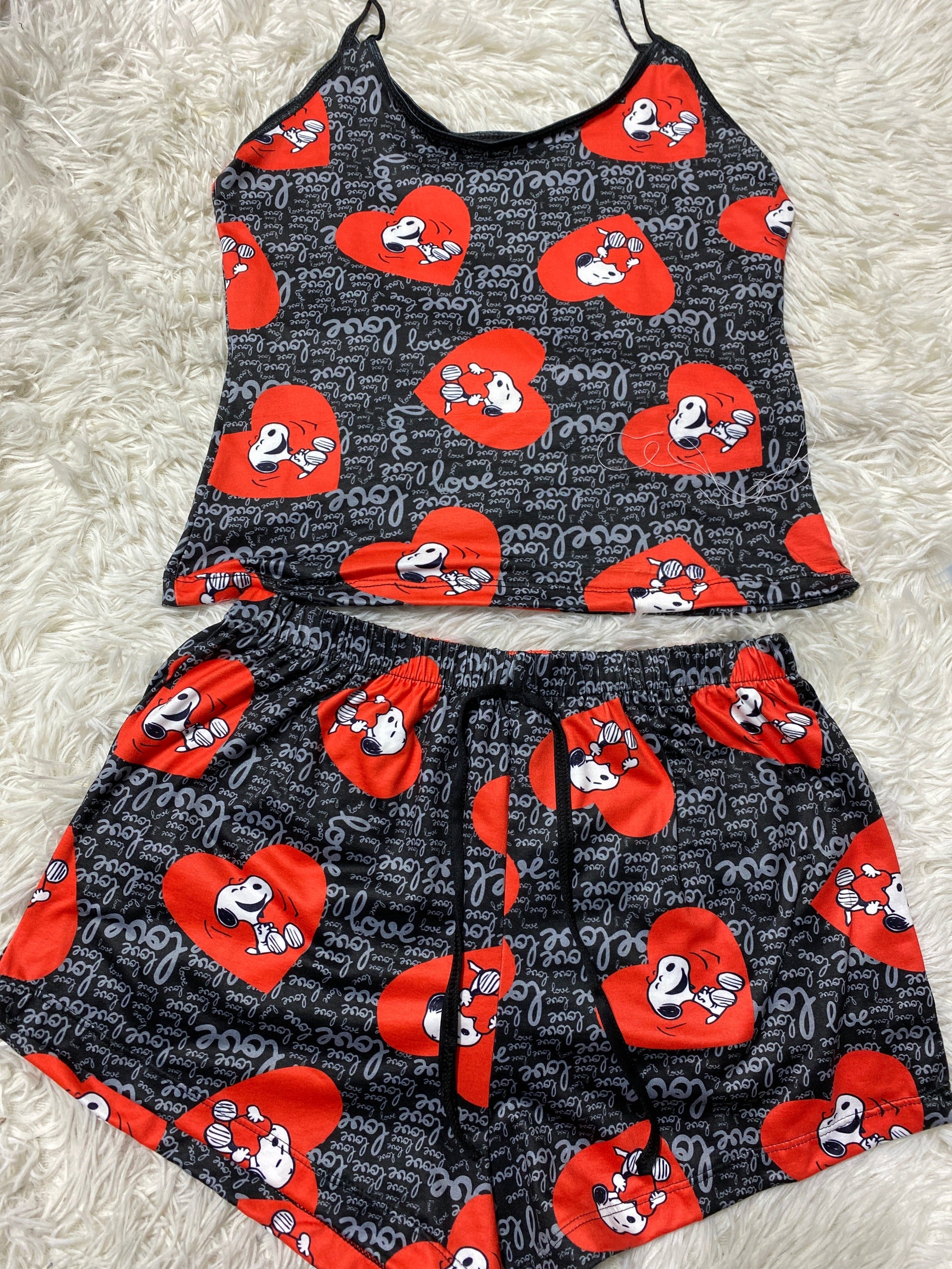 Snoopy Love Women's Pajama Set - Fundies