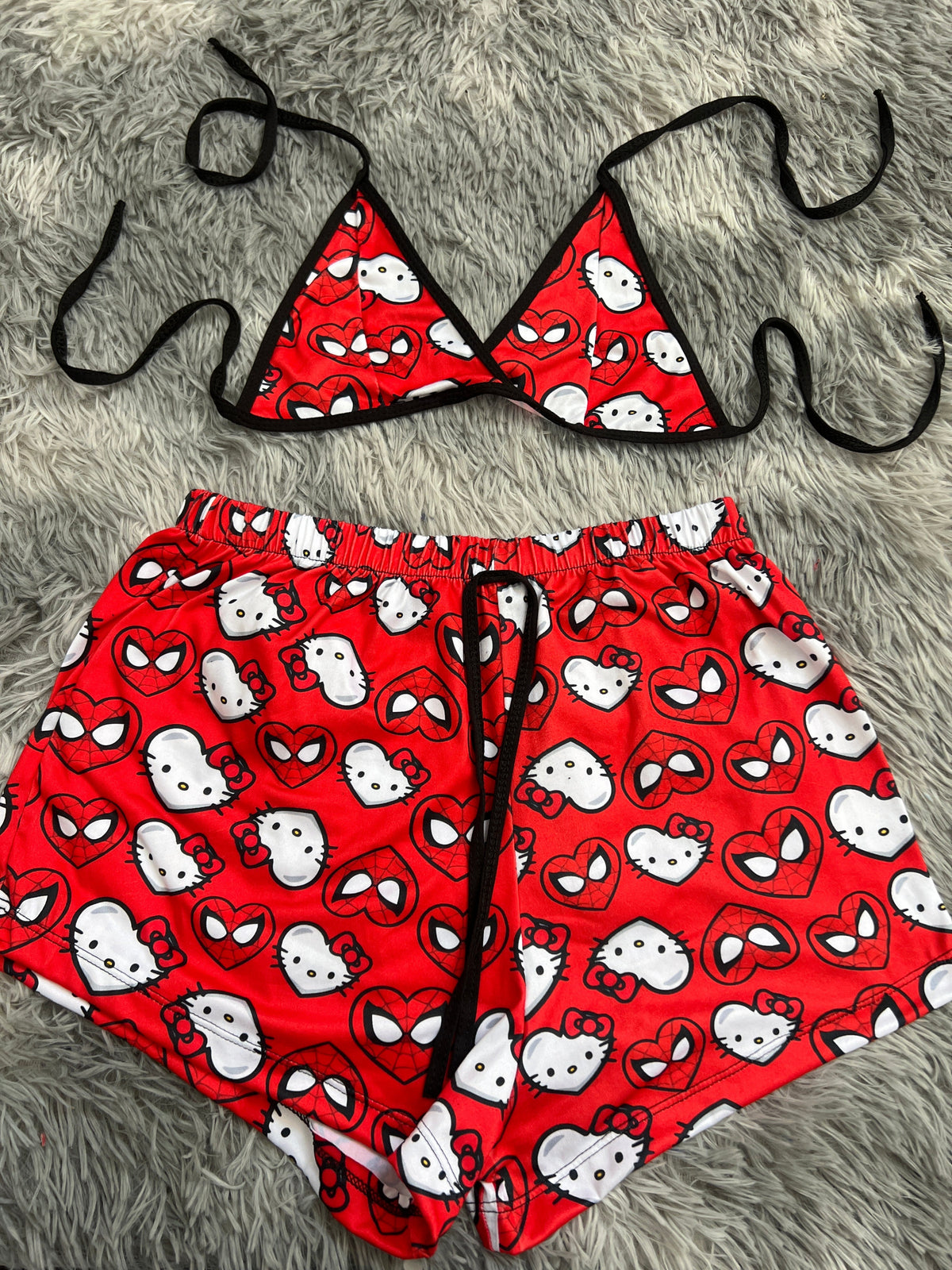Spider Kitty Heart Background Red Matching Top & Short