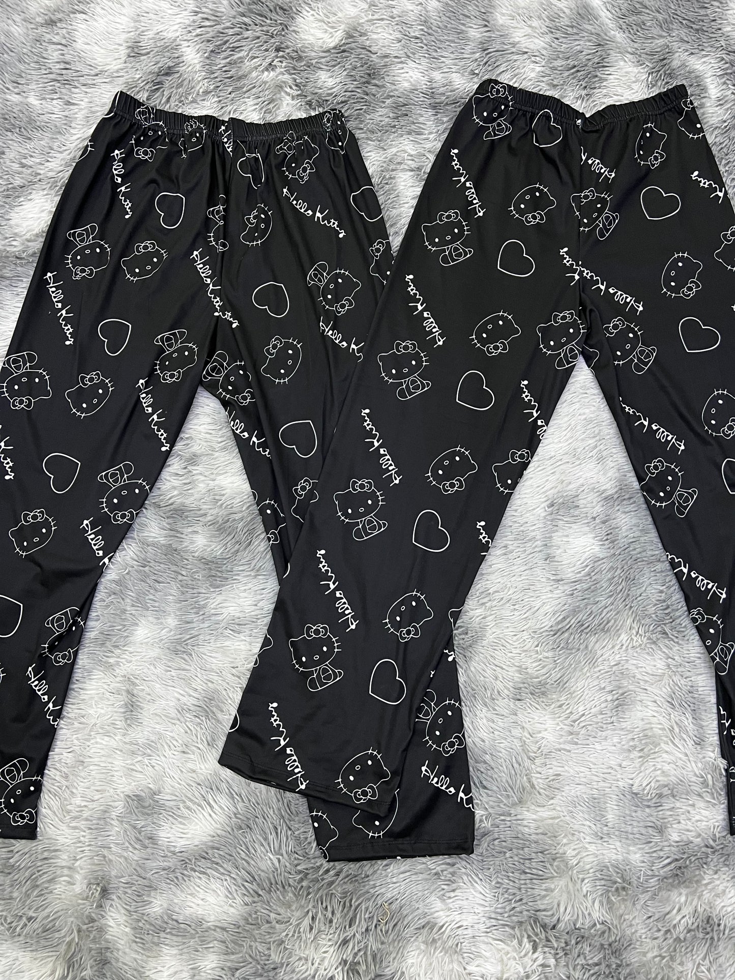 Black hello kitty plush pajama duo