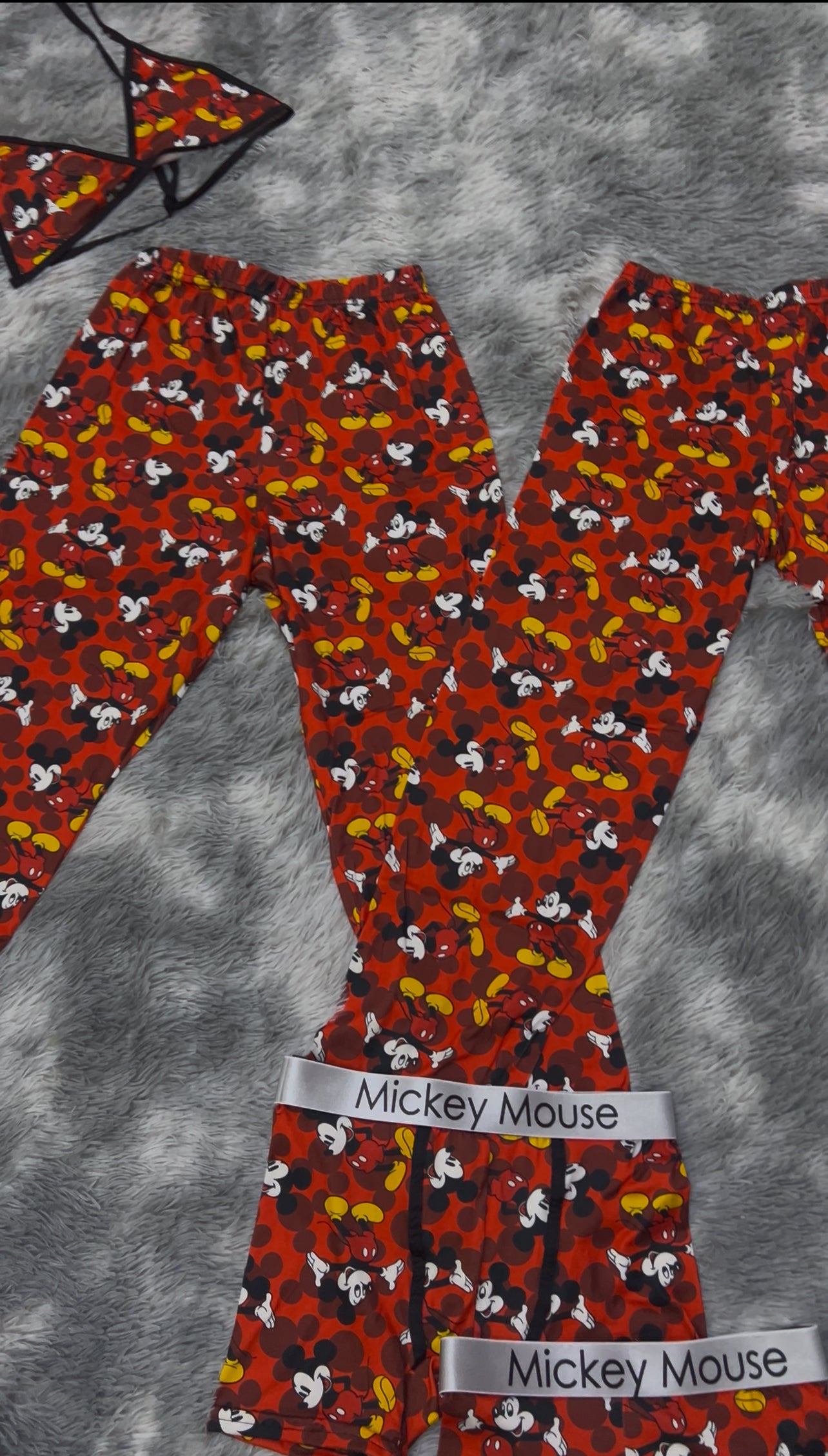Mickey red background 5 pcs pajama duo