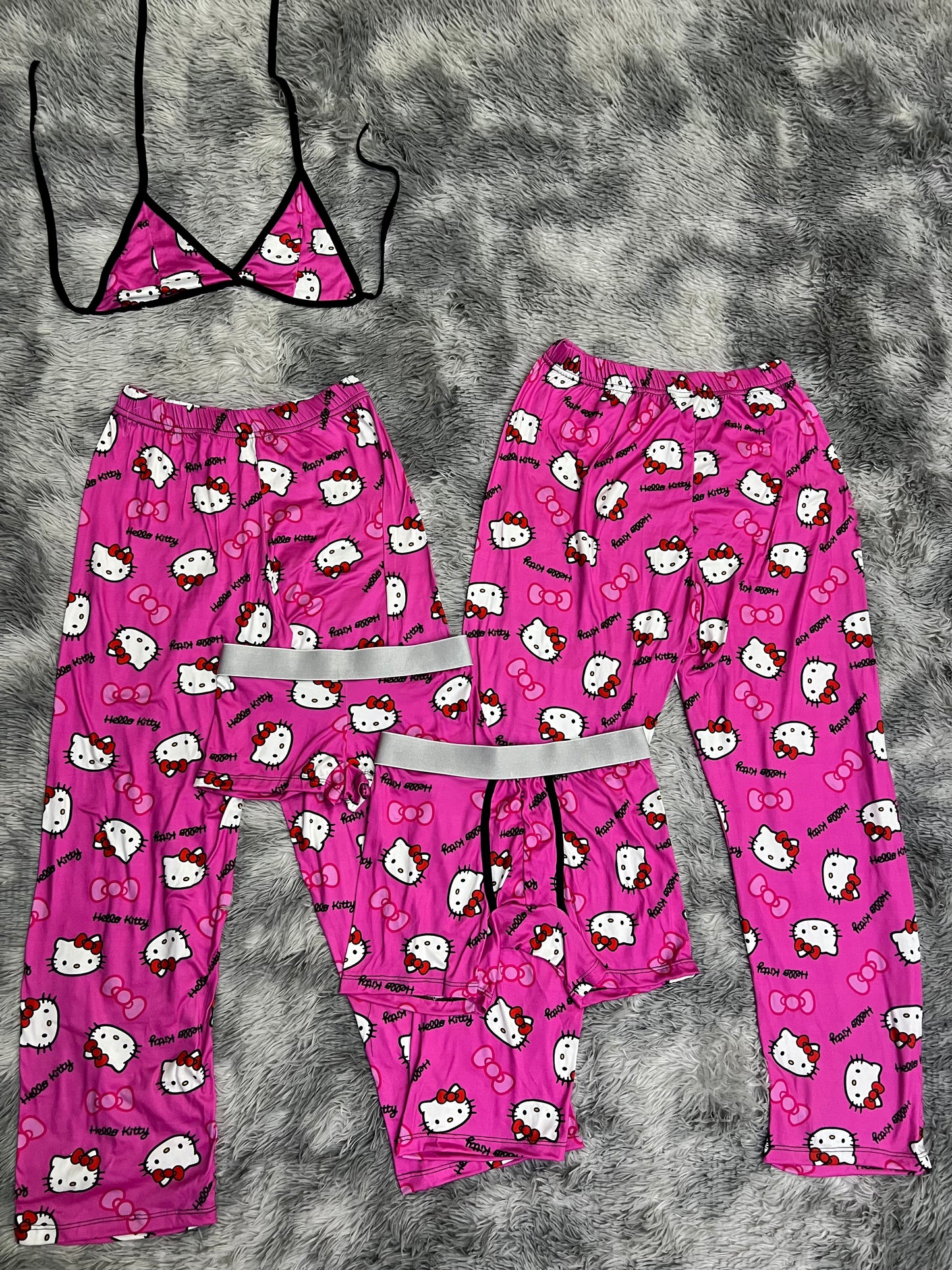 Hello kitty pink bow background 5 pcs pajama duo