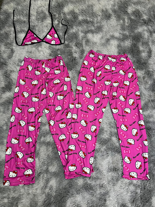 Hello kitty pink bow background pajama duo