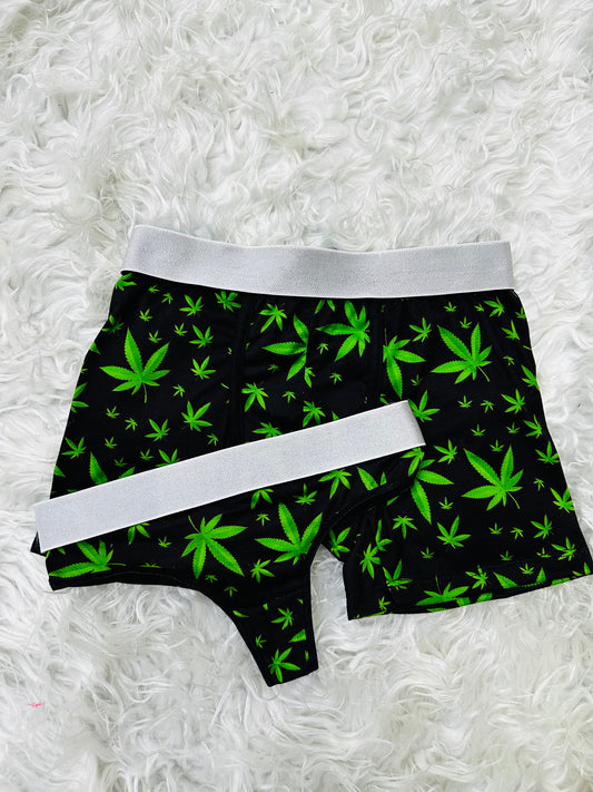 Plant green matching couples underwear - Fundies