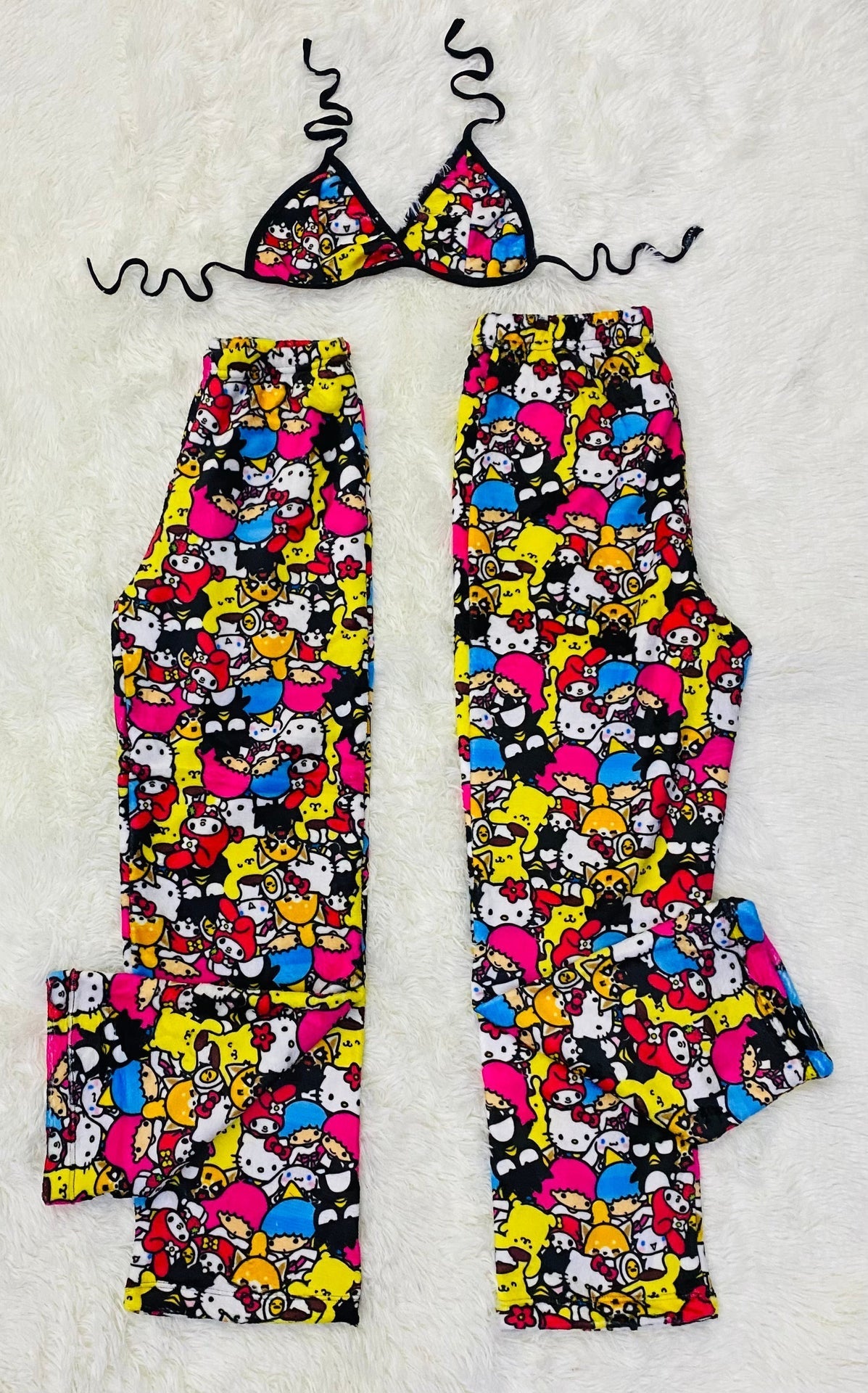 Hello Kitty No Color Matching Plushie PJs - Fundies
