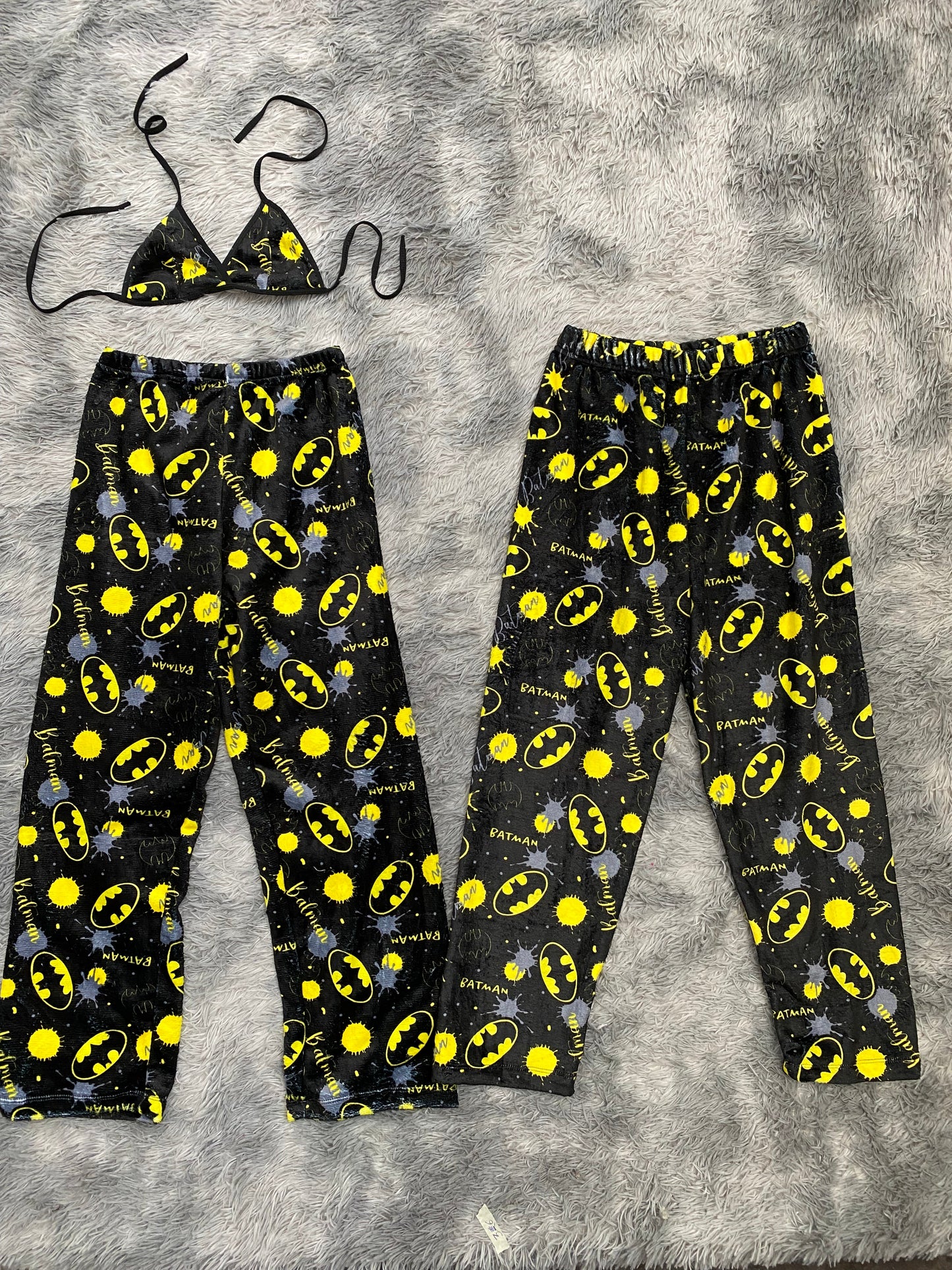 Batman Spots Gray And Amarillas Matching Plushie PJs - Fundies