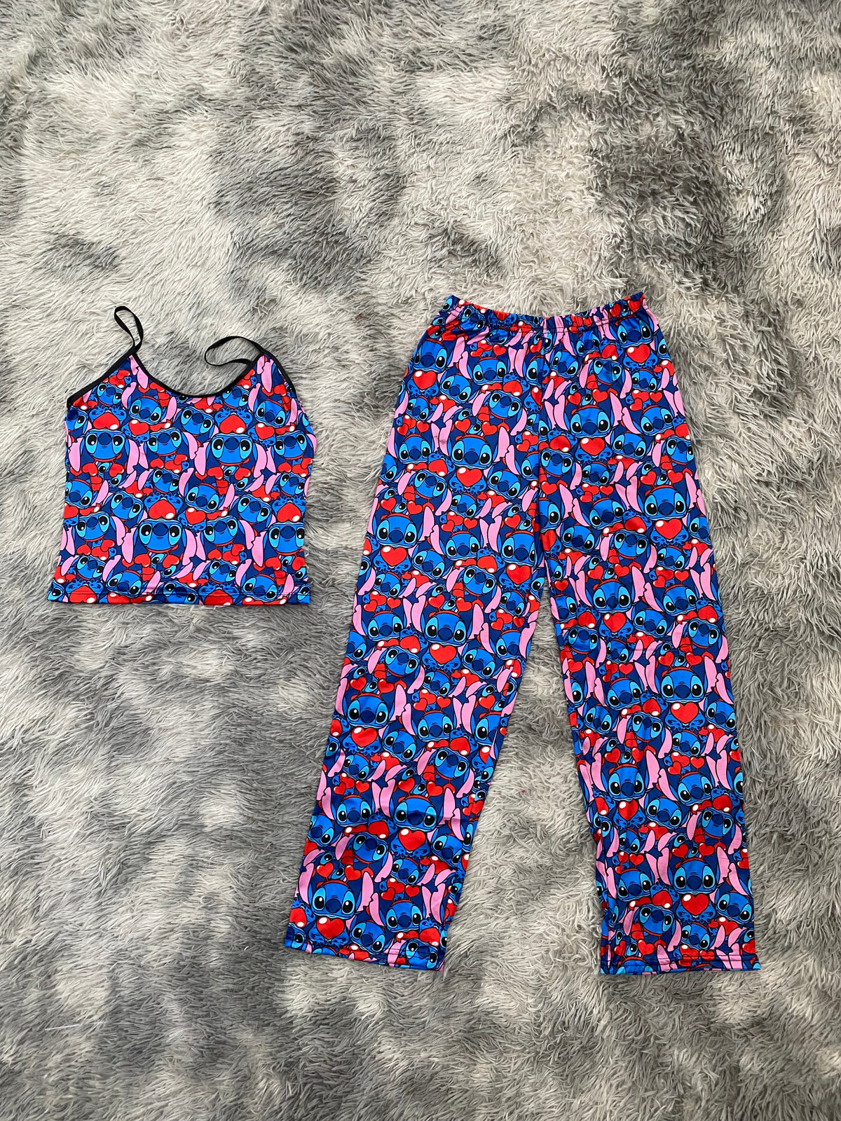 Stitch Hearts Women's Pajama Set