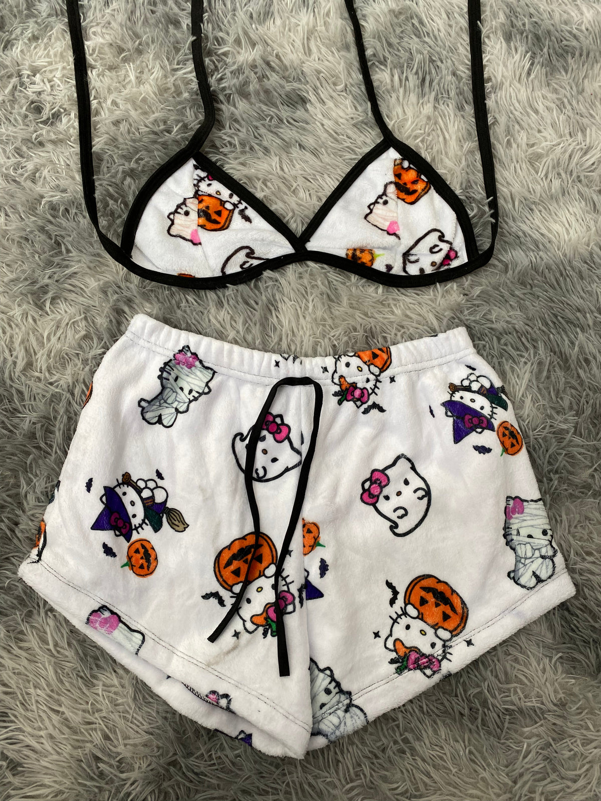 Hello Kitty Halloween Background White Matching Top & Short
