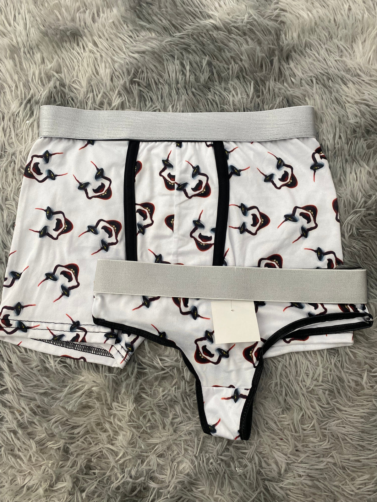 It Faces Duo With Thong