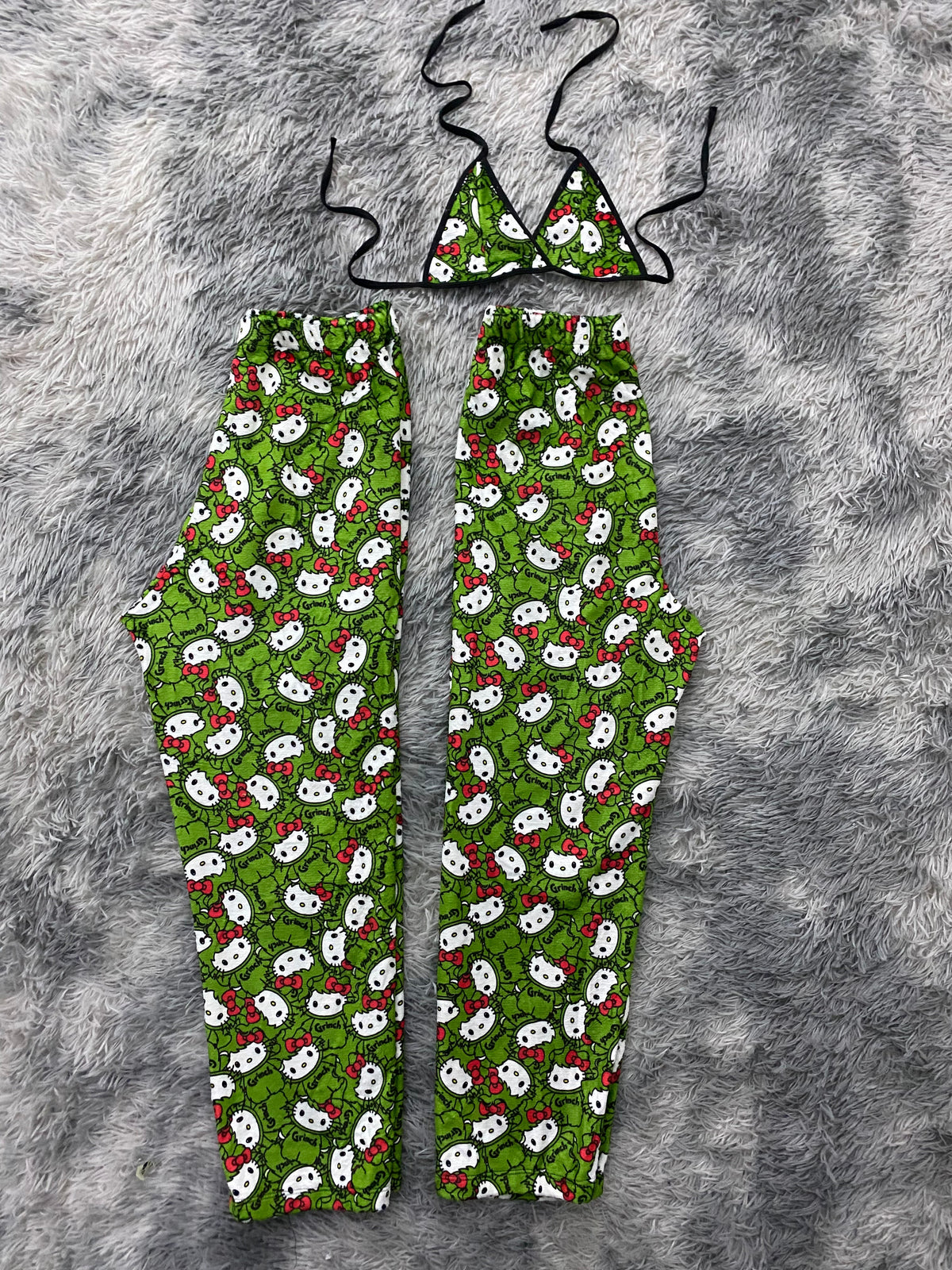 Kitty X Grinch Matching Plushie PJs