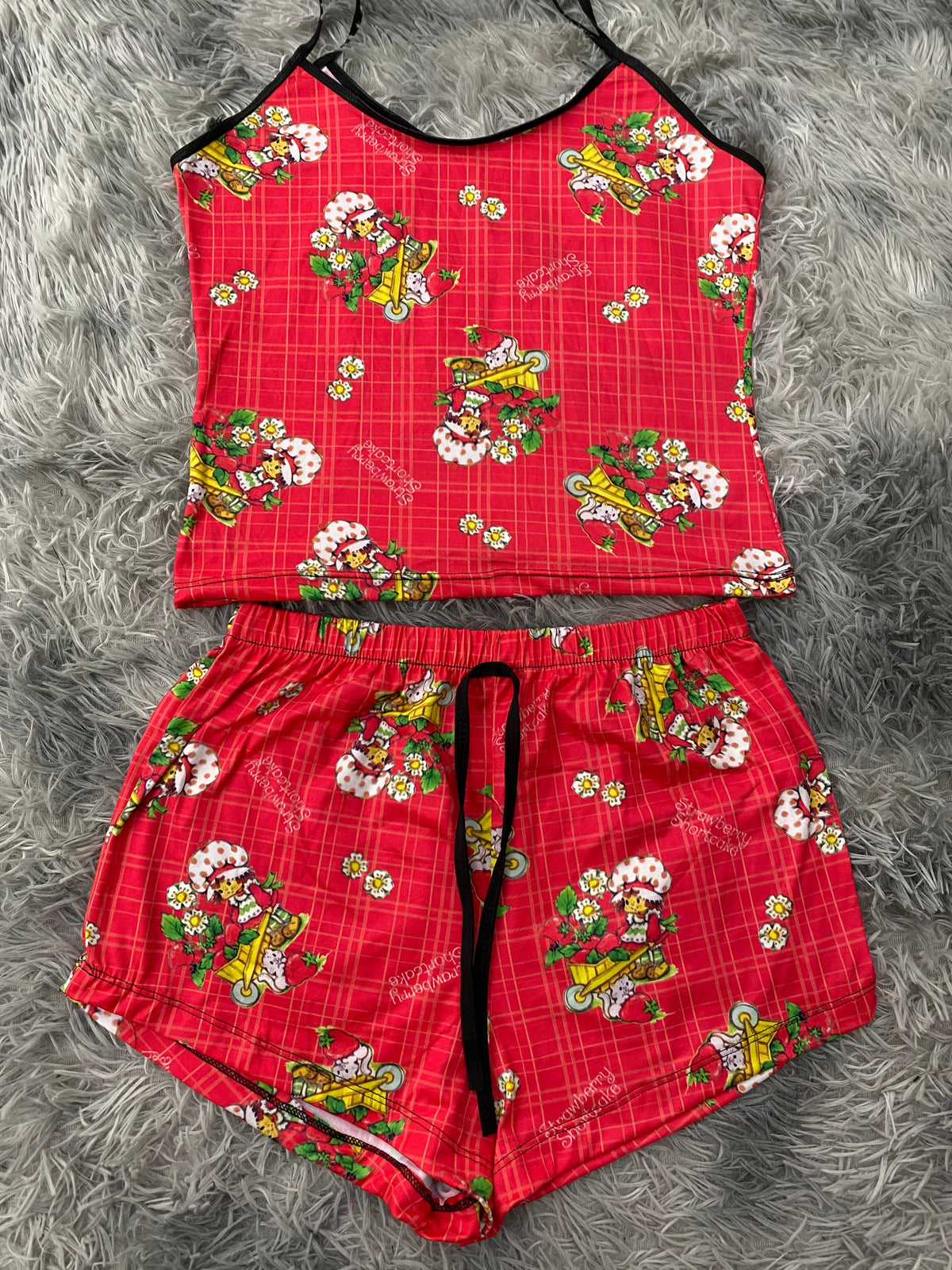 Rosita Strawberry With Cat Plaid Brush Women's Pajama Set